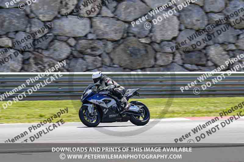 cadwell no limits trackday;cadwell park;cadwell park photographs;cadwell trackday photographs;enduro digital images;event digital images;eventdigitalimages;navarra;no limits trackdays;peter wileman photography;racing digital images;trackday digital images;trackday photos